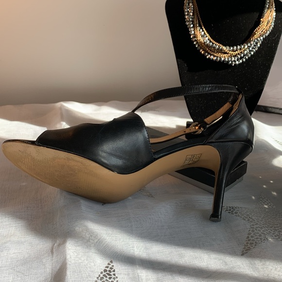Nine West Ladies Shoes - Picture 5 of 9